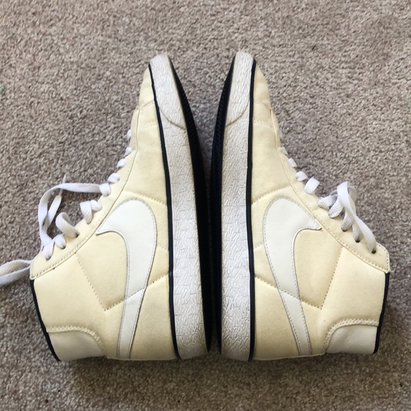 Nike A.P.C. x Blazer Mid Vntg Sneakers - Picture 4 of 7